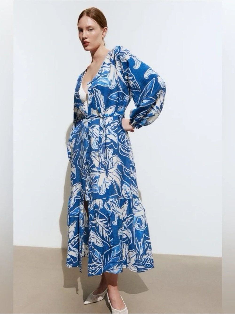 H&M Blue and White Floral Wrap Dress